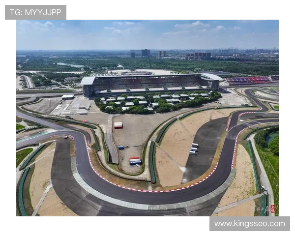 全球顶级赛道维修区的自动感应灭火赛